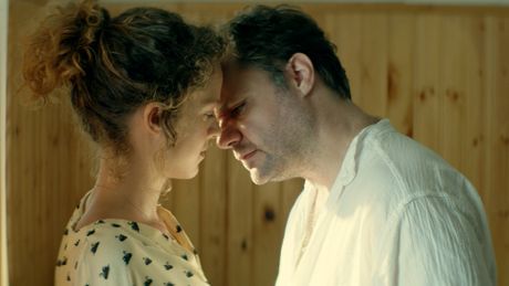 Suntan - Trailer