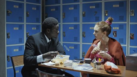 Jeune femme - Trailer