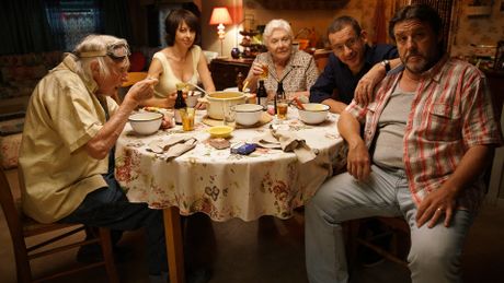 La ch'tite famille - Trailer