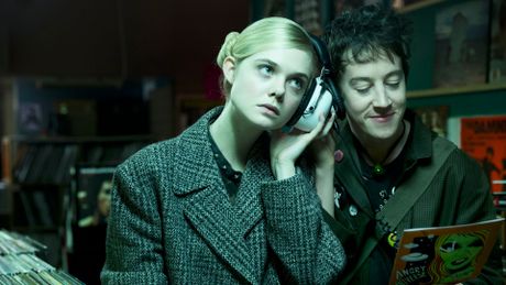 How to Talk to Girls at Parties - Trailer