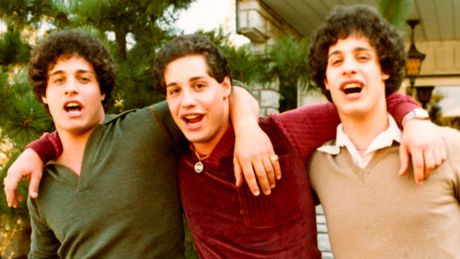 Three Identical Strangers - Trailer