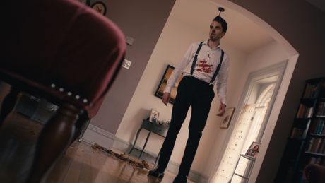 Vrais jumeaux, faux semblants - Trailer