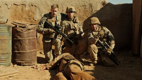 Crime de guerre - Trailer