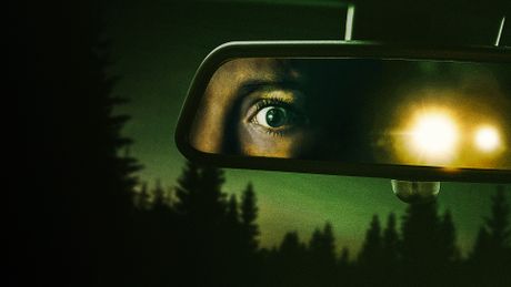 Alone - Trailer