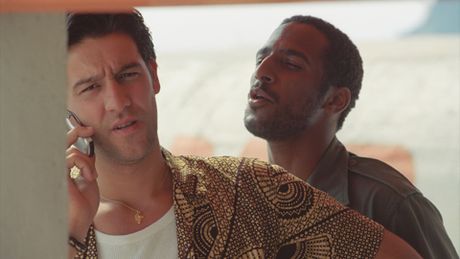 Gomez et Tavarès - Trailer