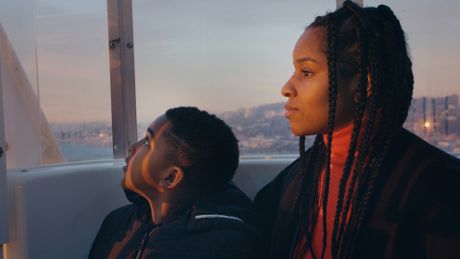 En nous - Trailer