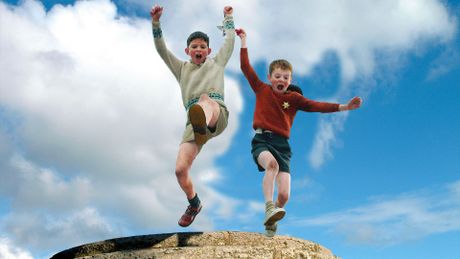 Mickybo and Me - Trailer