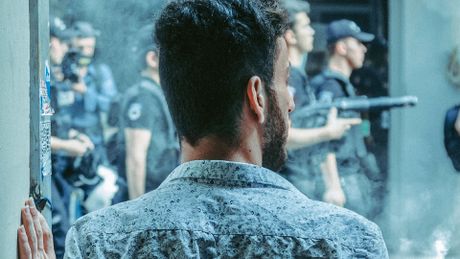 Un visa pour la liberté : Mr. Gay Syria - Trailer