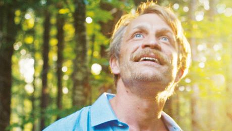 Ailleurs si j'y suis - Trailer