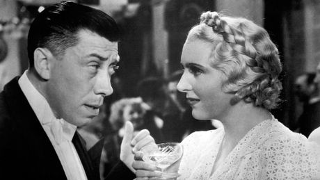 Un carnet de bal - Trailer