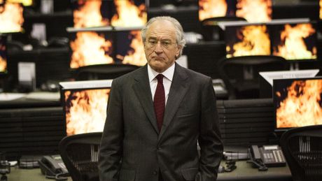 The Wizard of Lies - Trailer