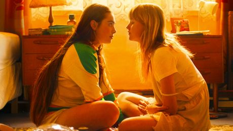 La promesse d'un été - Trailer