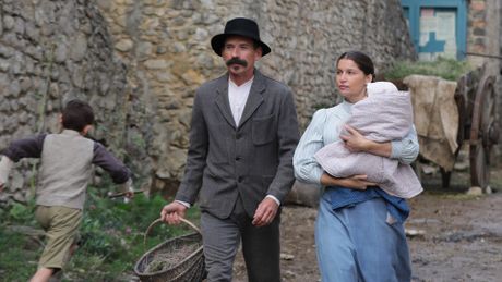 L'incroyable histoire du facteur Cheval - Trailer