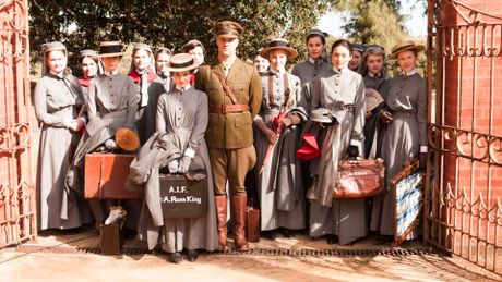 Infirmières de guerre - Season 1 - Trailer