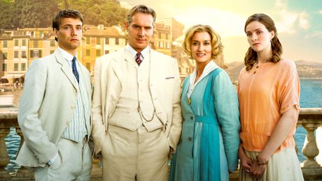 Hôtel Portofino - Season 1 - Trailer