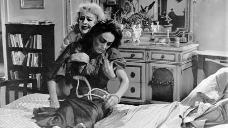 Qu'est-il arrivé à Baby Jane ? qu'est il arrive a baby jane  - qu'est il arrive a baby jane ? - Trailer