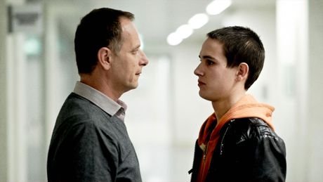 Comme un homme - Trailer