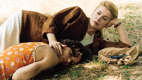 Les voleurs - Trailer