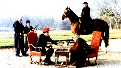 La chasse aux papillons - Trailer