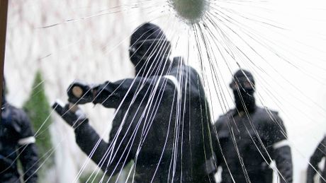 Hold-up - Trailer