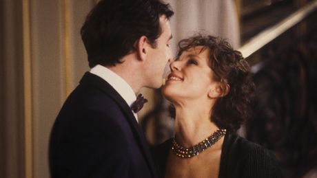 Un amour de trop - Trailer