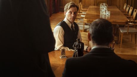 Deux procureurs - Trailer