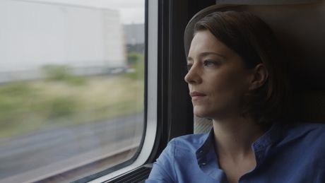 Je vous souhaite d'être follement aimée - Trailer