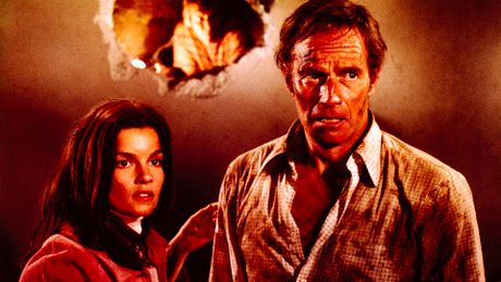 Tremblement de terre - Trailer
