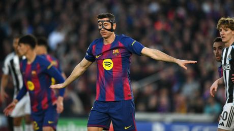 Skrót meczu Barcelona - Newcastle