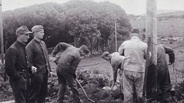 Aurigny, l'île britannique d'Hitler - Saison 1 — Planete+ 08:56