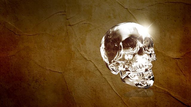 Crânes de cristal : vérité ou supercherie ? — RMC STORY 23:50